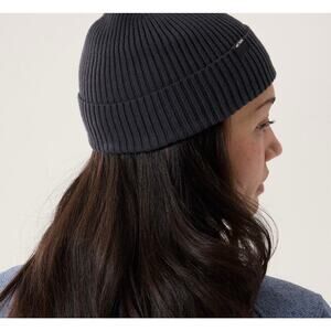 Arc’teryx Black Ribbed Skaha Toque Beanie Black Fisherman’s Rib Coolmax Gorpcore